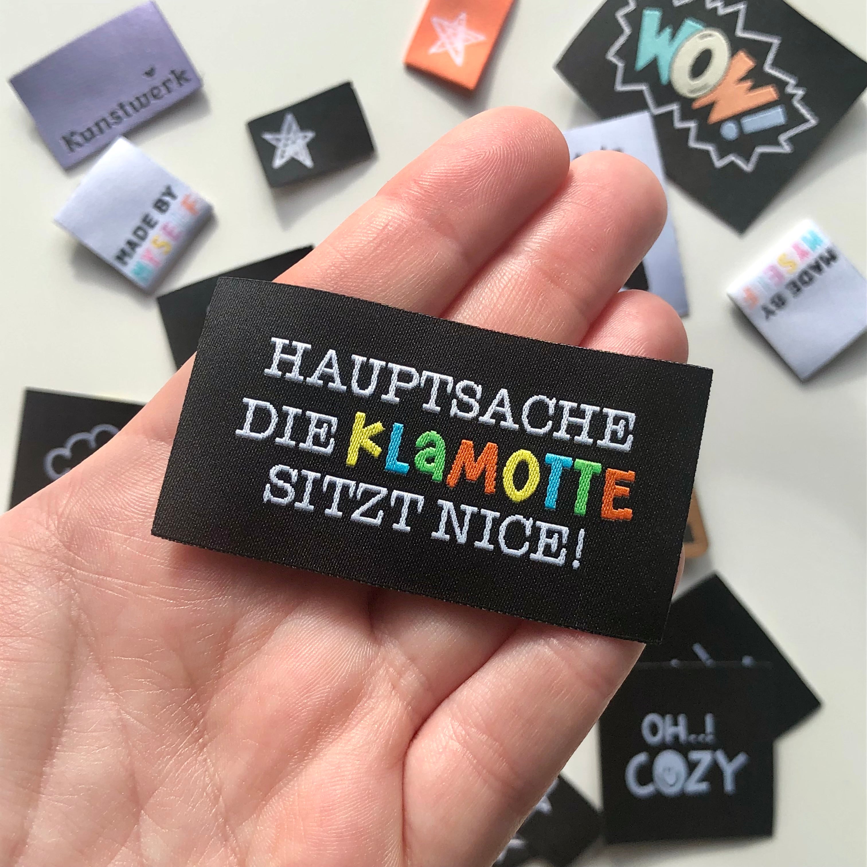 Weblabel “Hauptsache die Klamotte sitzt nice!”