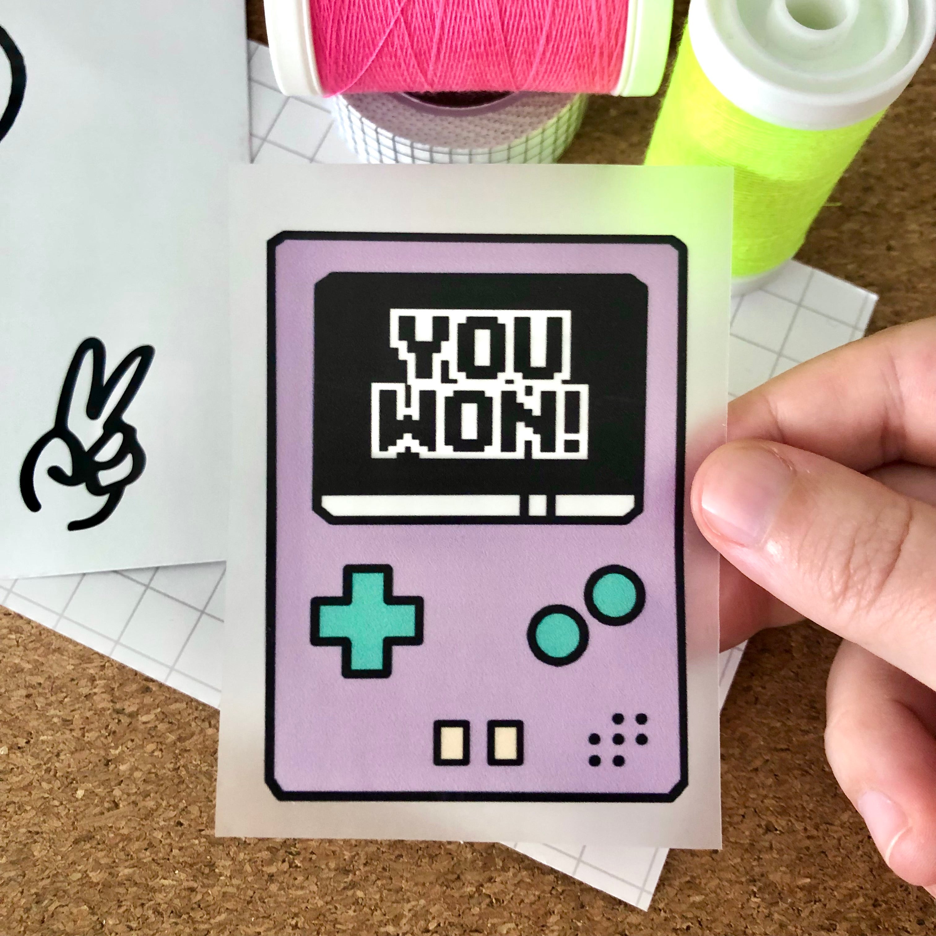 Bügelbild “Gameboy” x Lila