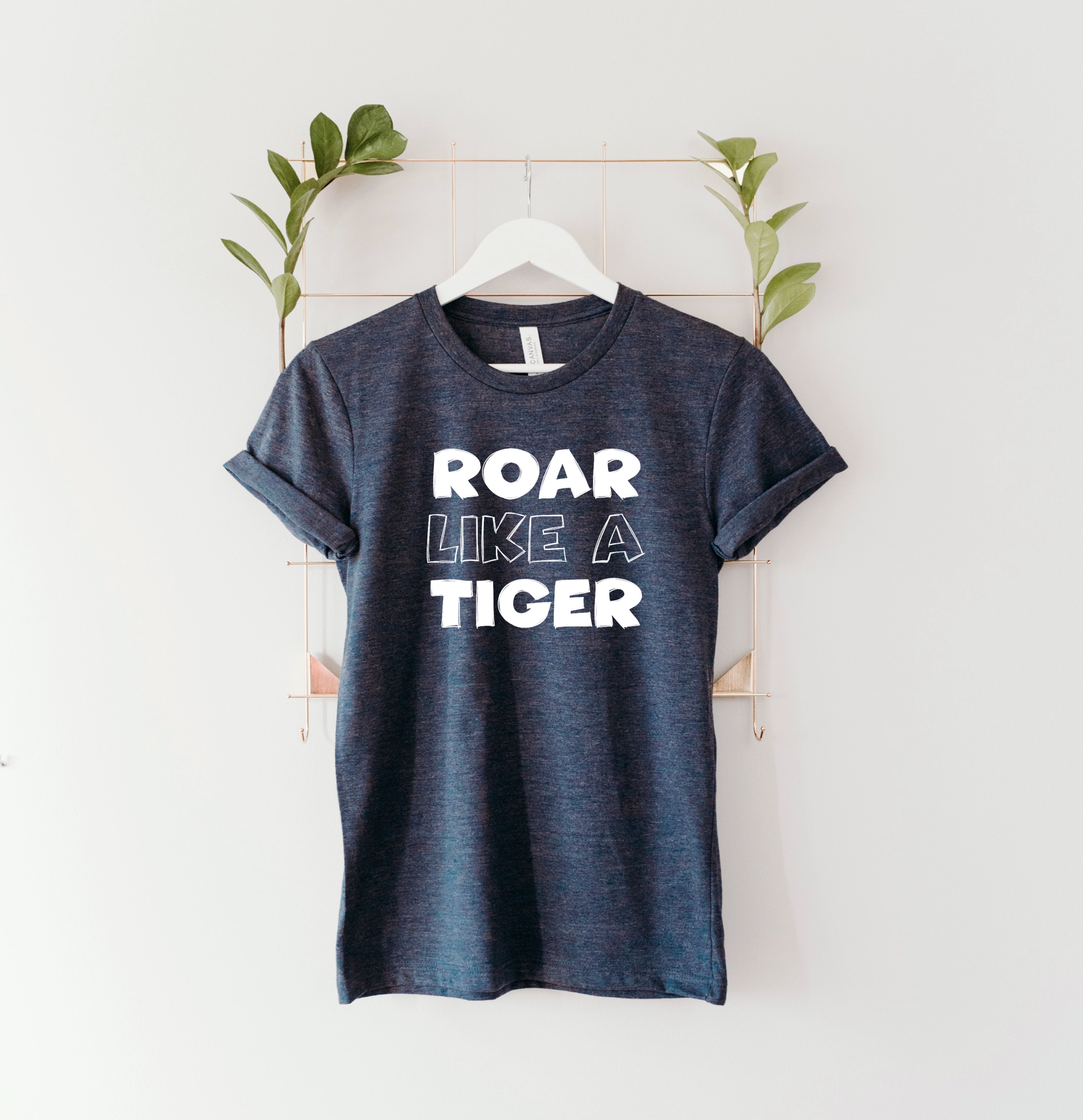 Roar like a Tiger Schriftzug PNG Datei